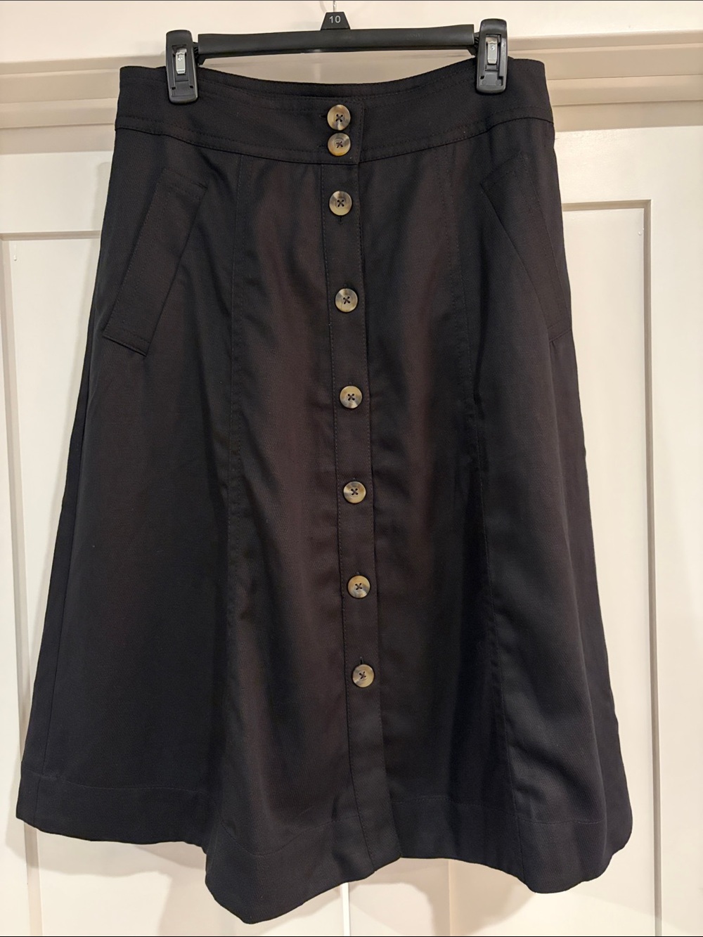 Ann Taylor Petite Women’s Black A-Line Button-Front Midi Classic Skirt, 10P